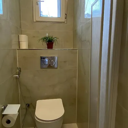 Apartment Ipak Prague Exterior photo